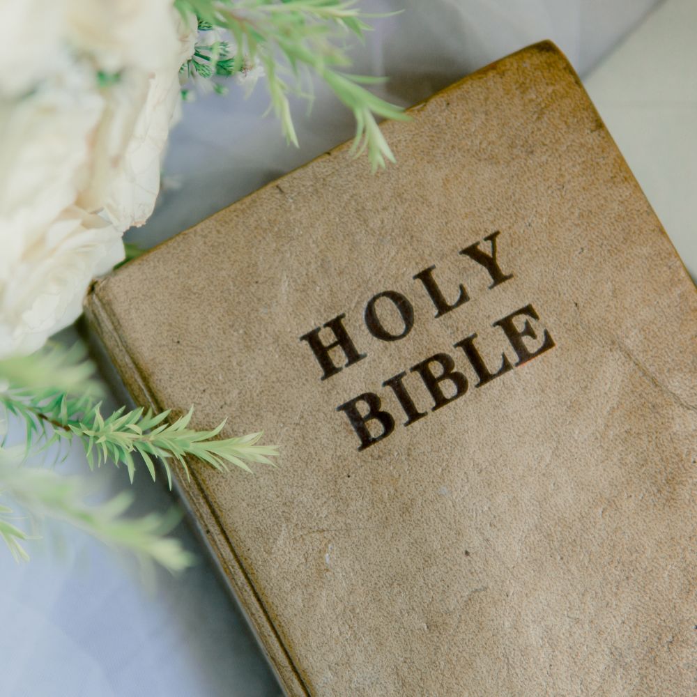 Life purpose Jesus Teaching life worship Jesus Christ Bible Study Cross blood Church Christinaty Salvation prayer Eternal Gospel love peace Joy family Spiritual Growth Christina Photo Holy Bible Holy Spirit Reading Bible verse davational worship money finance Health insurance Healing prayer Education faith End World Jesus Comming Soon