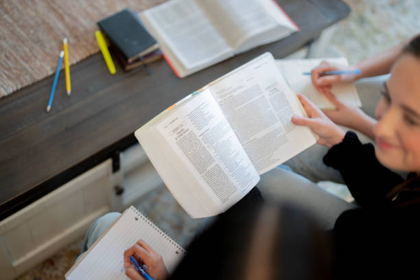 Bible Study and Discipleship in Christianity: How To