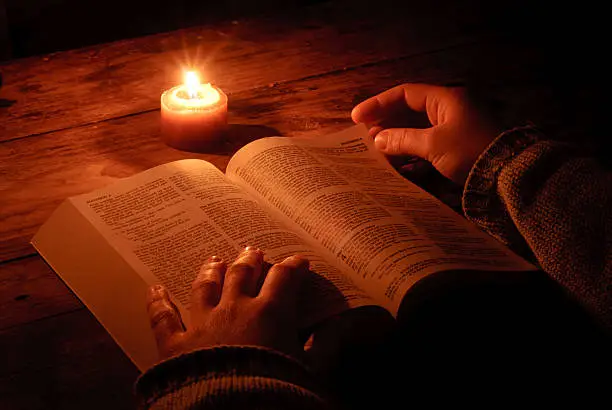 How Can I Hear God’s Voice? 10 Biblical Principles